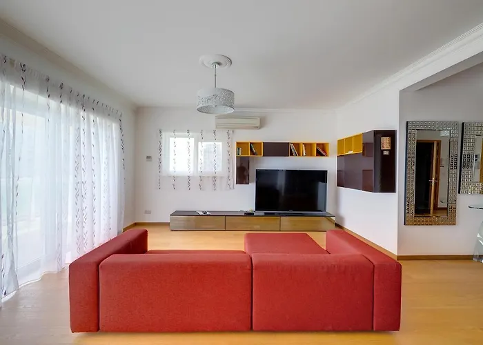 Seafront In With Pool, Upmarket Complex Appartamento