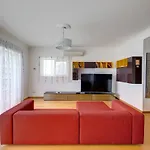 Seafront In With Pool, Upmarket Complex Apartment