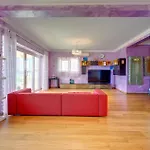 Apartment Seafront In With Pool, Upmarket Complex *