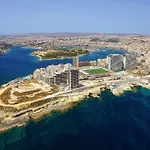 Apartment Seafront In With Pool, Upmarket Complex Sliema
