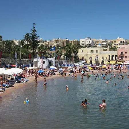 Seafront In With Pool, Upmarket Complex Sliema